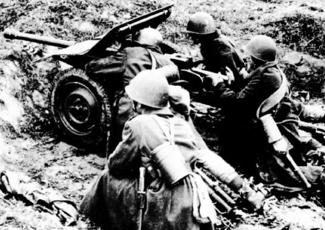 Contracarro polaco wz. 36 de 37 mm. Cada división de infantería polaca contaba con 27 unidades de este arma