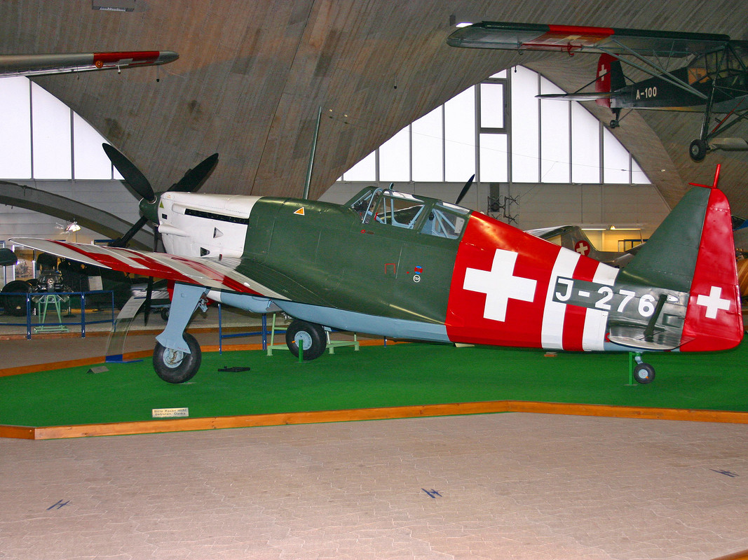 Morane-Saulnier MS.406 Nº de Serie 66 D-3801 Nº 66 conservado en el Swiss Air Force Museum en Dübendorf, Suiza