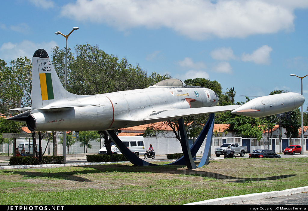 Lockheed F-80C Shooting Star con número de Serie 49-0433 conservado en el Museu Aeroespacial en Río de Janeiro, Brazil