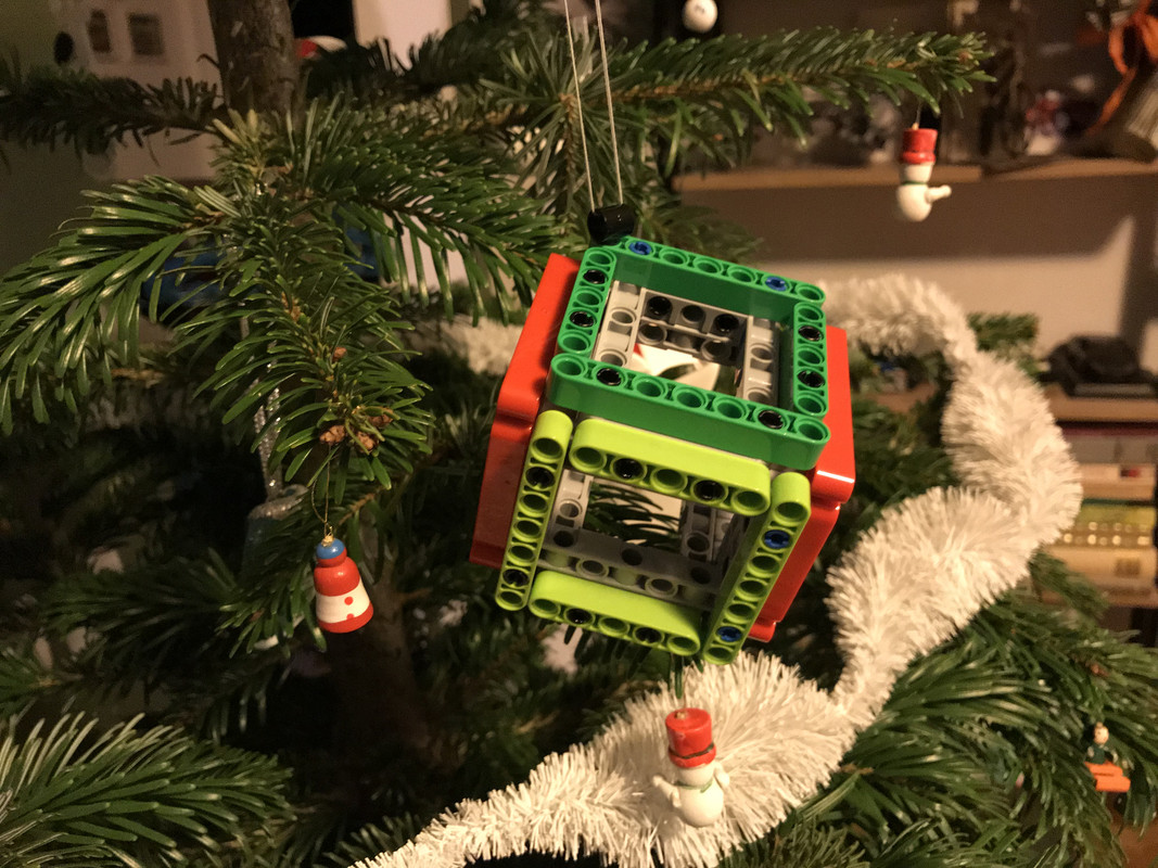 Concurs Christmas Tree Decorations – Creatia 6: Cub
