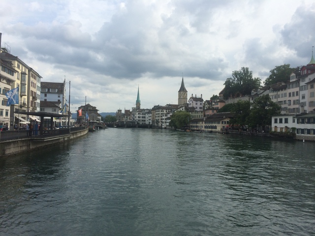 Suiza en coche 9 días, recomendadísimo ir! - Blogs de Suiza - Día1: Zurich 23.7.16 (2)