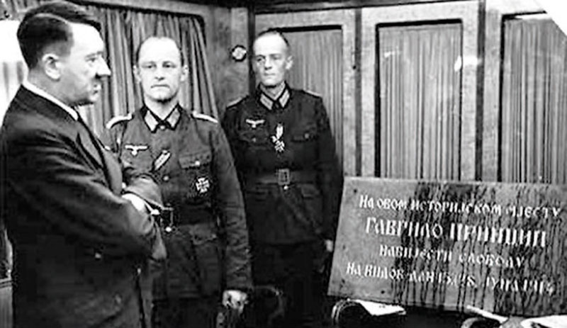 [Слика: hitler-princip.jpg]